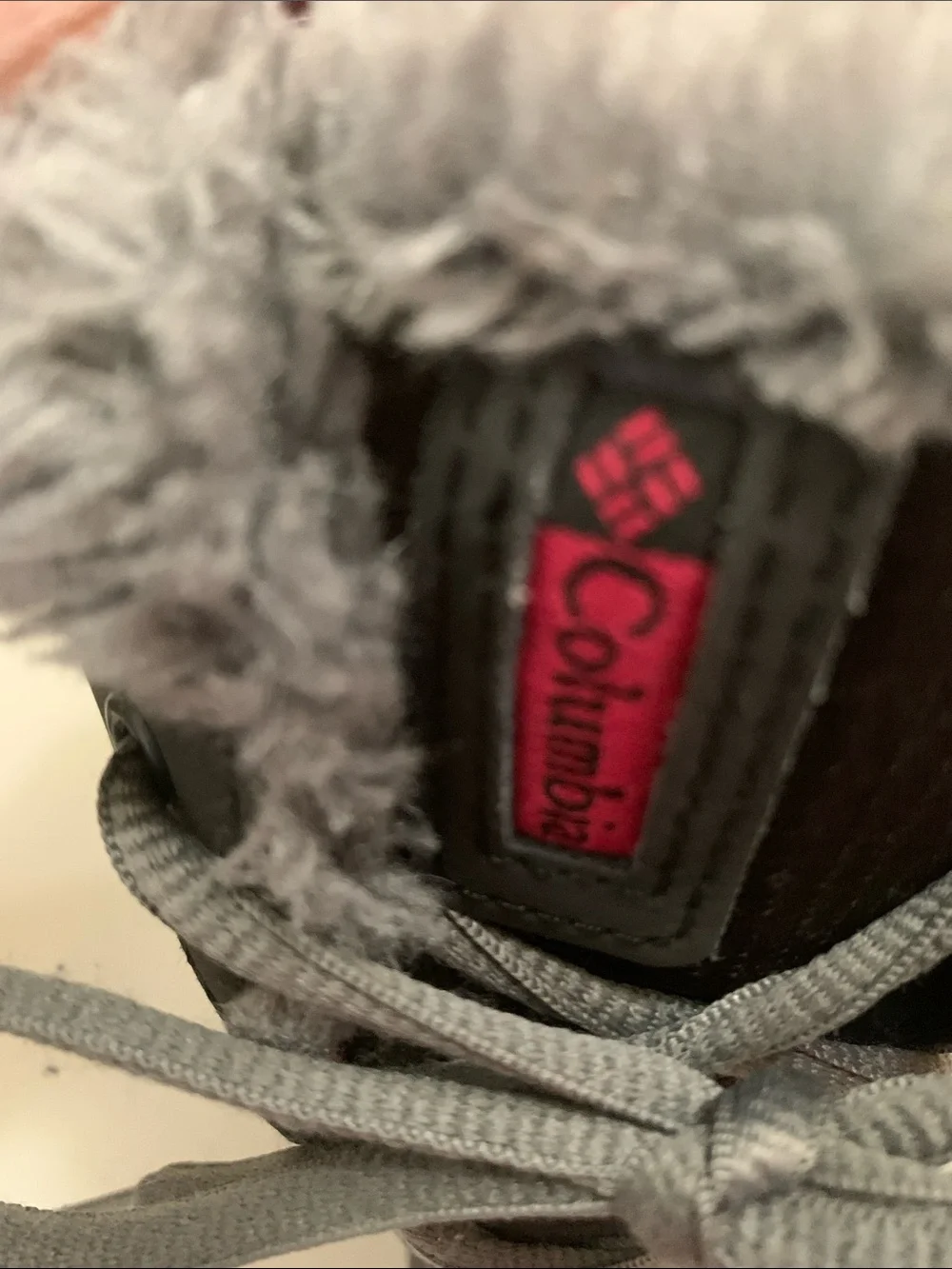 Columbia Ice Maiden Winter Snow Boots Youth Size 1 Black Quilted Faux Fur Pink